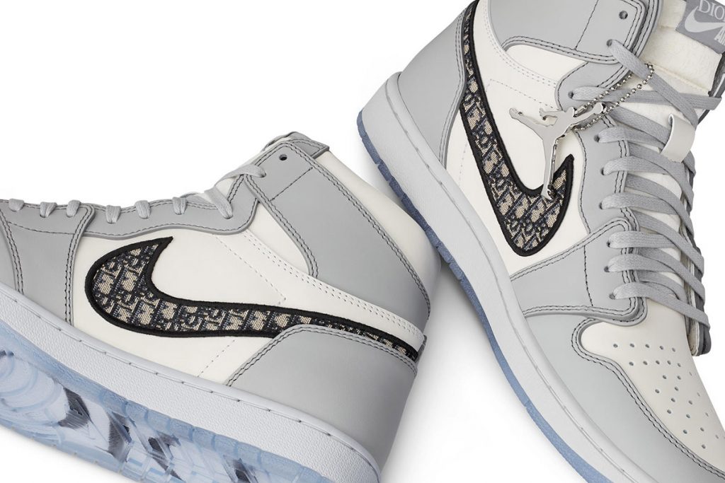 StockX Review How to Buy and Sell Authentic Sneakers?