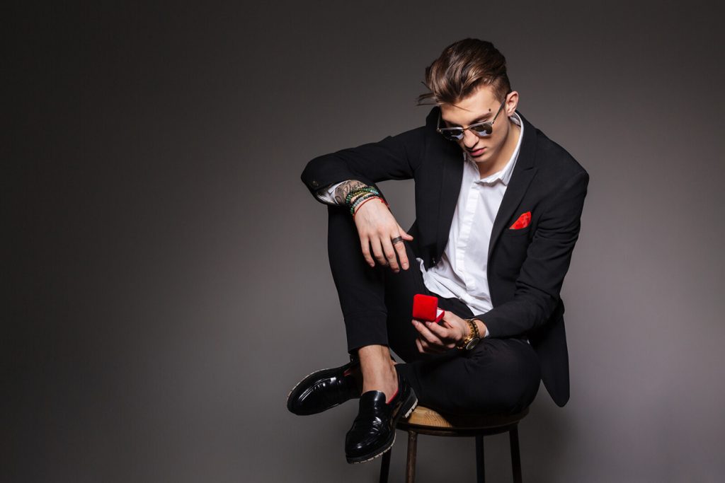 5 Rules for Men When Wearing Jewelry