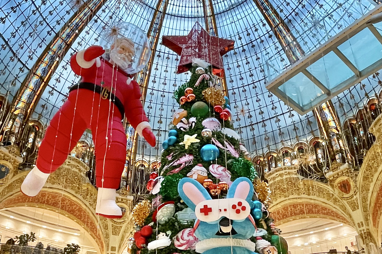 Christmas in Paris