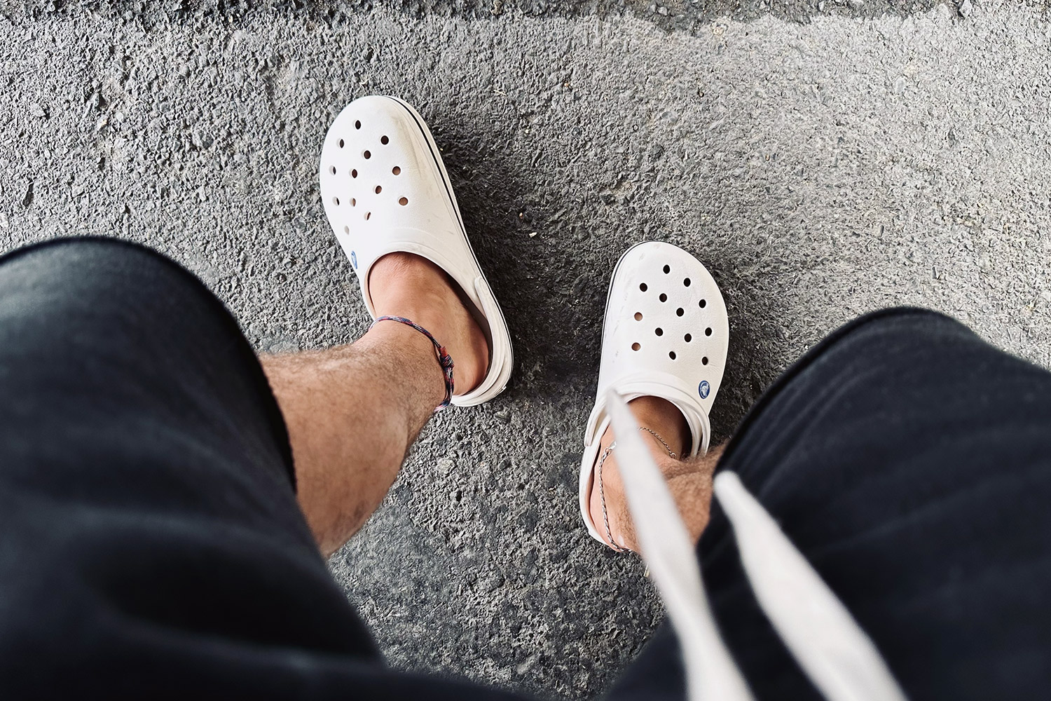 crocs outfits mens