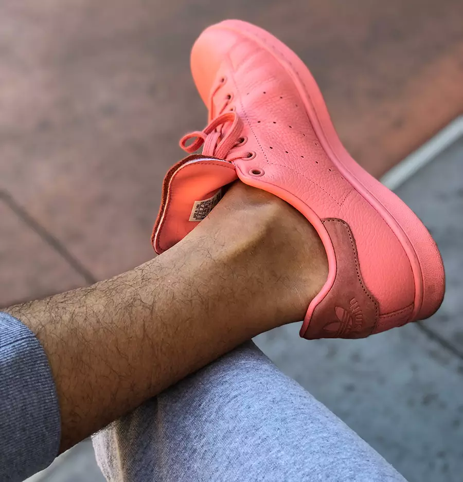 baskets roses homme