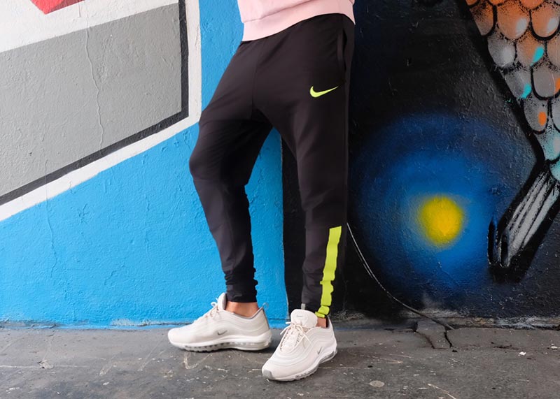 air max 97 on feet with shorts