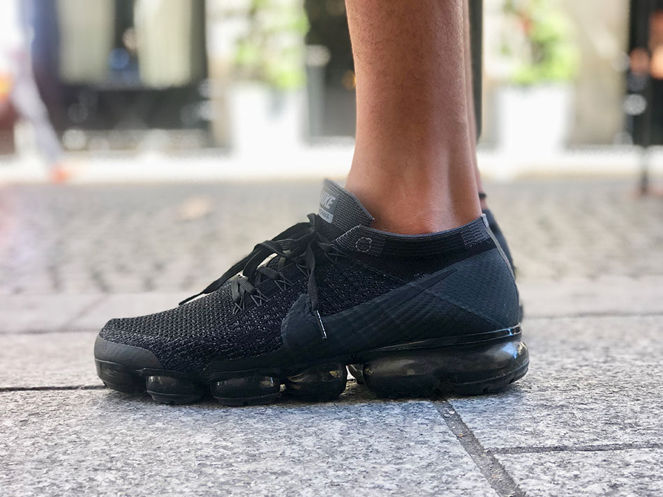 vapormax with long socks