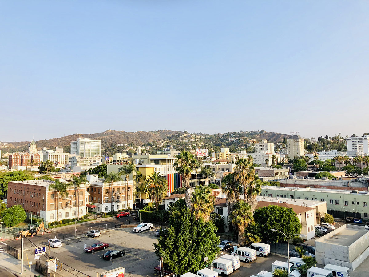 vue rooftop mama shelter los angeles