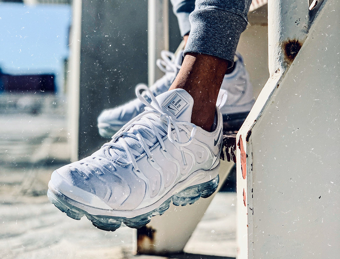 Nike Air VaporMax Plus blanches