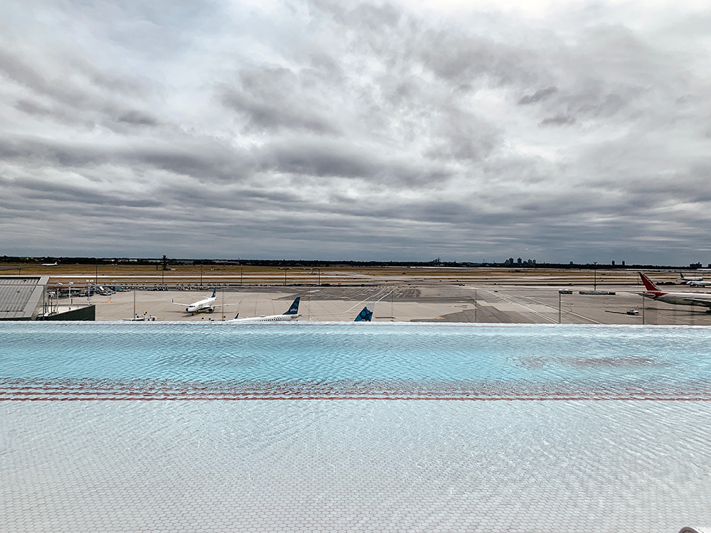 piscine du twa hotel 2