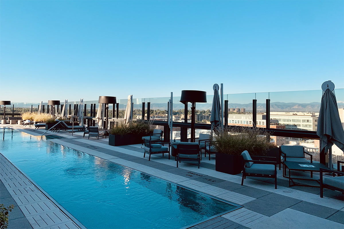 The Jacquard Hotel piscine et rooftop