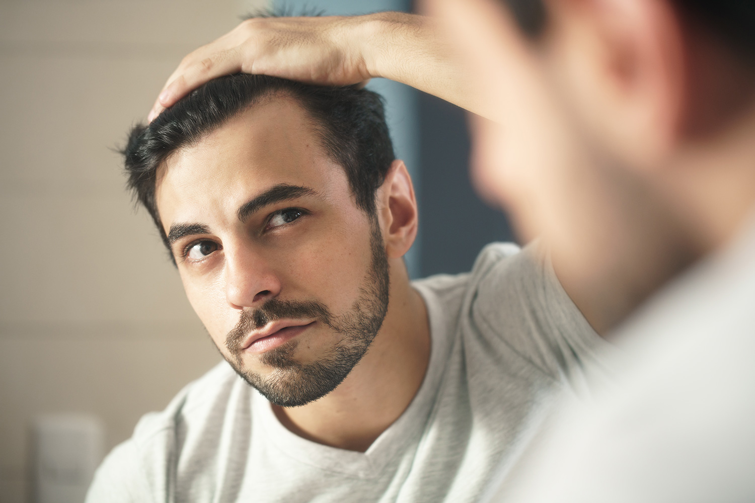 traitements anti cheveux blancs